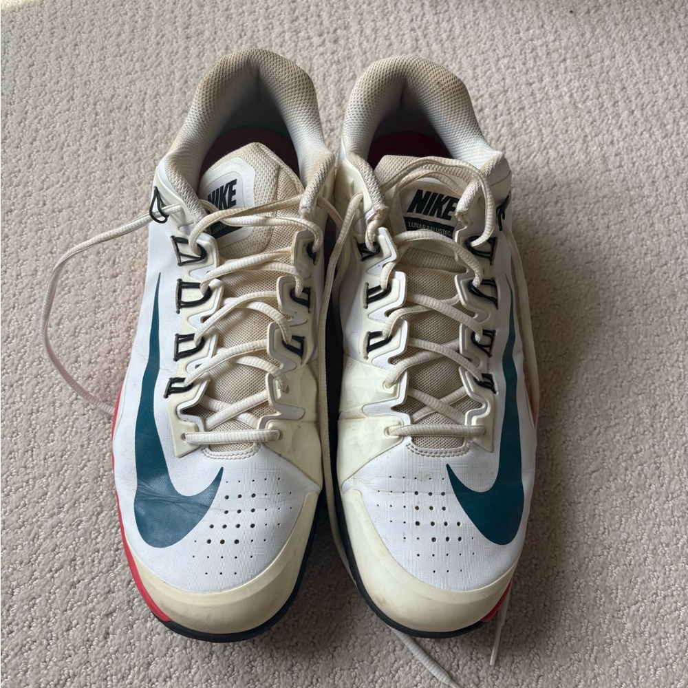 Nike Men's White and Blue Sneakers